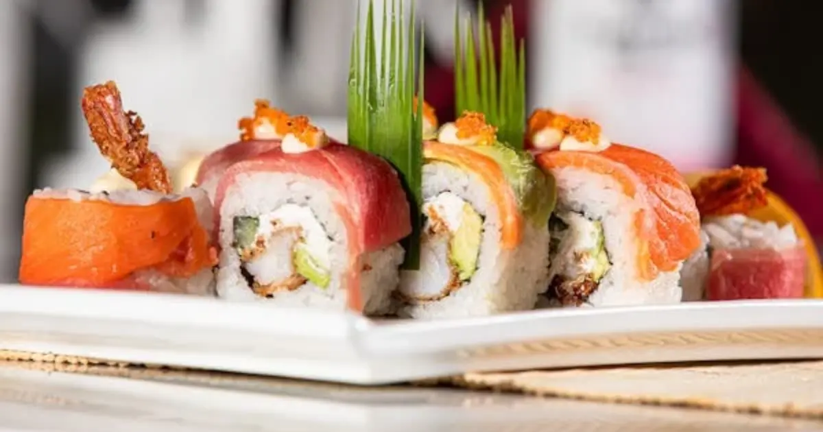 chatelaine smoked salmon roll